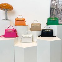 Elegant Solid Color Crossbody Handbag for Women Large Capacity Casual Fashion Commute Square Bag