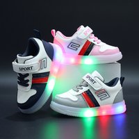 Boys‘ Casual Shoes Spring And Fall Velcro Soft Soled Children’s Board Shoes Girls‘ Led Light Shoes