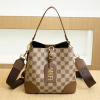 Vintage Chic Color-Block Bucket 2026 New Women's Large Capacity Simple Fashionable Handbag Shoulder Crossbody Bag