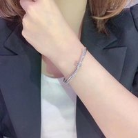 Love Love Knot Bracelet Female Element Crystal Heart Shaped Knot Bracelet
