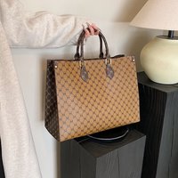 Large Capacity Tote Bag Retro Shopping Bag Light Luxury Niche Commuter Portable Messenger Bag