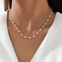 Hot Selling Simple Retro Light Luxury Style Fashionable And Elegant Pearl Gold Beaded Clavicle Necklace Ladies Jewelry