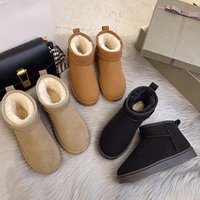 SHLIANG Snow Boot Style Short Mini Winter Sheepskin Boots Waterproof Wool Ankle Boots Fur Lined Ankle Warm Flat Shoes Y0072