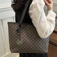 Stylish Large Capacity Tote Bag For Women - Fashionable Printed Shoulder Bag With Zipper Closure, Perfect For Daily Use