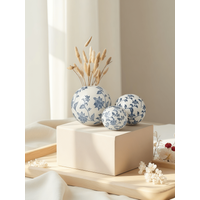 1pc Chinese Style Blue Porcelain Design Round Ball Ceramic Vase Is Suitable Classical Style Scene Ornaments Flower Arrangement Vase