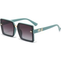 15091 trendy box for women with a high-end feel, personalized UV protection, and fashionable sunglasses