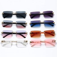 Fashion Fashion Rctangl Rimlss Sunglasss Womn Glasss Rtro Sunglass Mn Dsignr Eywar UV400 Sun Glass Gradint Shads