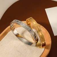 Jewelry Titanium Steel Bracelet No Fading High End Style Star Studded Electroplated Finely Polished High Gloss