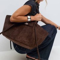 Light Luxury Large Capacity Vintage Shoulder Bag Stylish Crossbody Handbag PU Leather Bucket Bag Lock Closure Roomy Interior