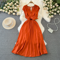 Sleeveless V Neck Line Dress Waist Slimming Pleated Design Big Swing Midi Dress Summer Elegant Mature Style