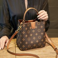 2023 Trendy Advanced Water Bucket Bag Fashion Age Reducing Crossbody Bag Fashionable Handheld Shoulder Bag