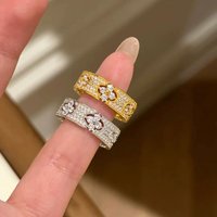 Xiaohongshu Hot-Selling Starry Sky For Women 2025 New Luxury Personality Hollow Four-Leaf Flower Open Ring