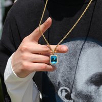 Jewelry Bold Geometric Square Pendant Necklace Diamond Accents Stainless Steel Twist Chain Multiple Colors