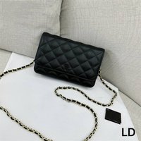 【Chanel】Bestselling Women’s Shoulder Bag, High-quality Women’s Crossbody Bag, Classic Design With Diamond Grid Pattern, Solid Color Style