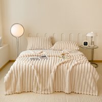 Bosensnow Luxury Winter Fleece Blanket – Ultra Soft 95% Polyester 260GSM Solid