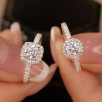 Classic Round Square 1 carat 5A Cubic Zirconia High carbon Diamond Ring Light Luxury High end Feel