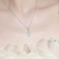 Jewelry Elegant Cross Pendant Necklace 925 Sterling Moissanite Accents Dainty Layering Chain Everyday Wear