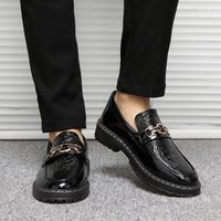 Round Head Printed Casual Shoes Classic Horse Buckle Men’s Work Shoes Office Soft-soled Artificial Leather Shoes Flat Shoes