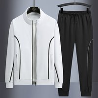 Casual Tracksuit Set – Streetwear Style Hoodie & Jogger Pants 