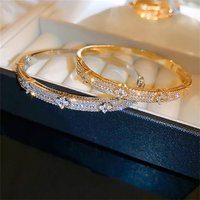 Exquisite Four-leaf Flower Inlaid Zircon Bracelet For Women Shiny Cubic Zirconia Luxury Wedding Party Jewelry Gift