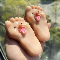 Foam Squishies Cartoon Big Feet Pinch Fun Hunting Funny Cute Soft Chewy Q Elastic Work Study Decompression Toy Foot Pinch