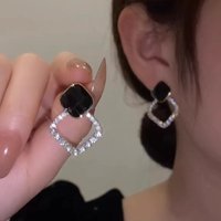 Women's earrings new trendy Korean temperament internet celebrity high-end ear needle women's diamond earrings
