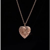 2025 New Arrivals Simple Hollow Heart for Women Gold Color Love Necklace Pendant Bohemian Fashion Jewelry Girlfriend Gift N830