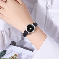 Men's Quartz Watches New Fashion Simple Leather Strap Ladies Watch Small Fresh Ladies Watch
