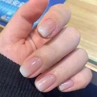 Sweet, gentle, light pink gradient European wearing armor, simple and pure desire Instagram style fake nail product