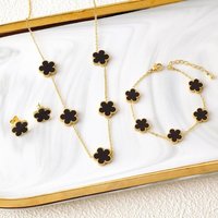 3Pcs 18k Gold-Plated Five-Leaf Flower Necklace Earrings Bracelet Set For Woman Fashion Party Jewelry Daily Wear Clover