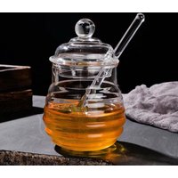 Glass Honey Jar With Wooden Dipper – Airtight Lid Elegant Storage For Honey Jam & Spreads (Dishwasher Safe 12OZ Capacity)