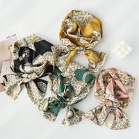 Personality Trend Stripe Printing Simulation Silk Scarf Female Niche Long Strip Shawl Elegant Professional Wear Scarf