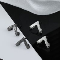 Xinqi Black Goat Earrings For Men Trendy Personality Hip-Hop Sheep Horn Niche Ear Accessories Student Minimalist Style