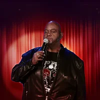 Lavell Crawford