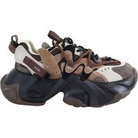 Damskie skórzane sneakersy brązowe GOE UU2N4908
