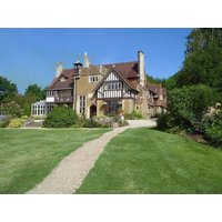 Surrey - Farnham House Hotel