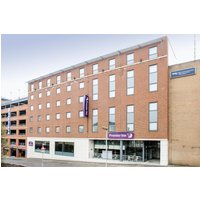 Luton - Premier Inn Luton Town Centre