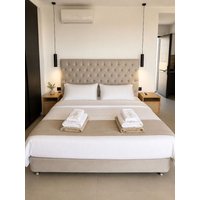 Stockholm - Rhodos - Mat Suites