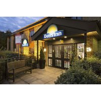 Halifax - Days Inn by Wyndham Bradford M62