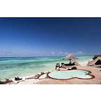 Stockholm - Zanzibar - Karafuu Beach Resort & Spa