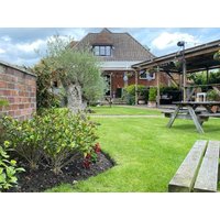 Suffolk - The Swan Motel, Gillingham