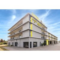 Pia - B&B HOTEL Perpignan Saleilles