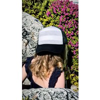Grau Gestreifte Trucker Hat – Custom Fit