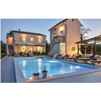 Holiday home - Split-Karakasica, Croatia
