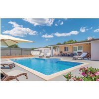 Holiday home - Pula-Sikici, Croatia