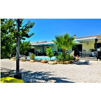 Holiday home - Saint-Victor-la-Coste, France