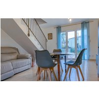 Semi-Detached - Beauvoisin, France