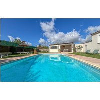 Holiday home - Aramon, France