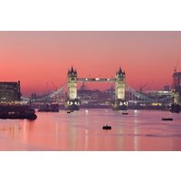 Image of Evening Thames Cruise with Canapes and Bubbly for Two