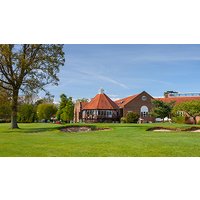 Image of Golf Masterclass with a PGA Pro and Lunch at Marriott Tudor Park
